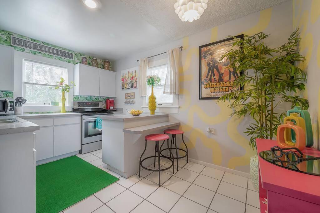 Villa Vibing In The Heights/Breweries/Food/Petfriendly Tampa Exterior foto