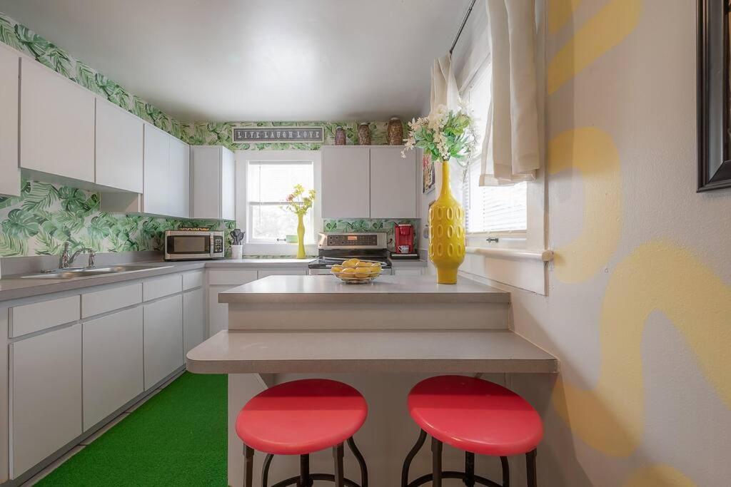 Villa Vibing In The Heights/Breweries/Food/Petfriendly Tampa Exterior foto